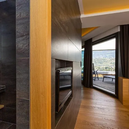 Bio & Wellnesshotel Pazeider - Healing Garden Above Meran Marlengo Exterior photo